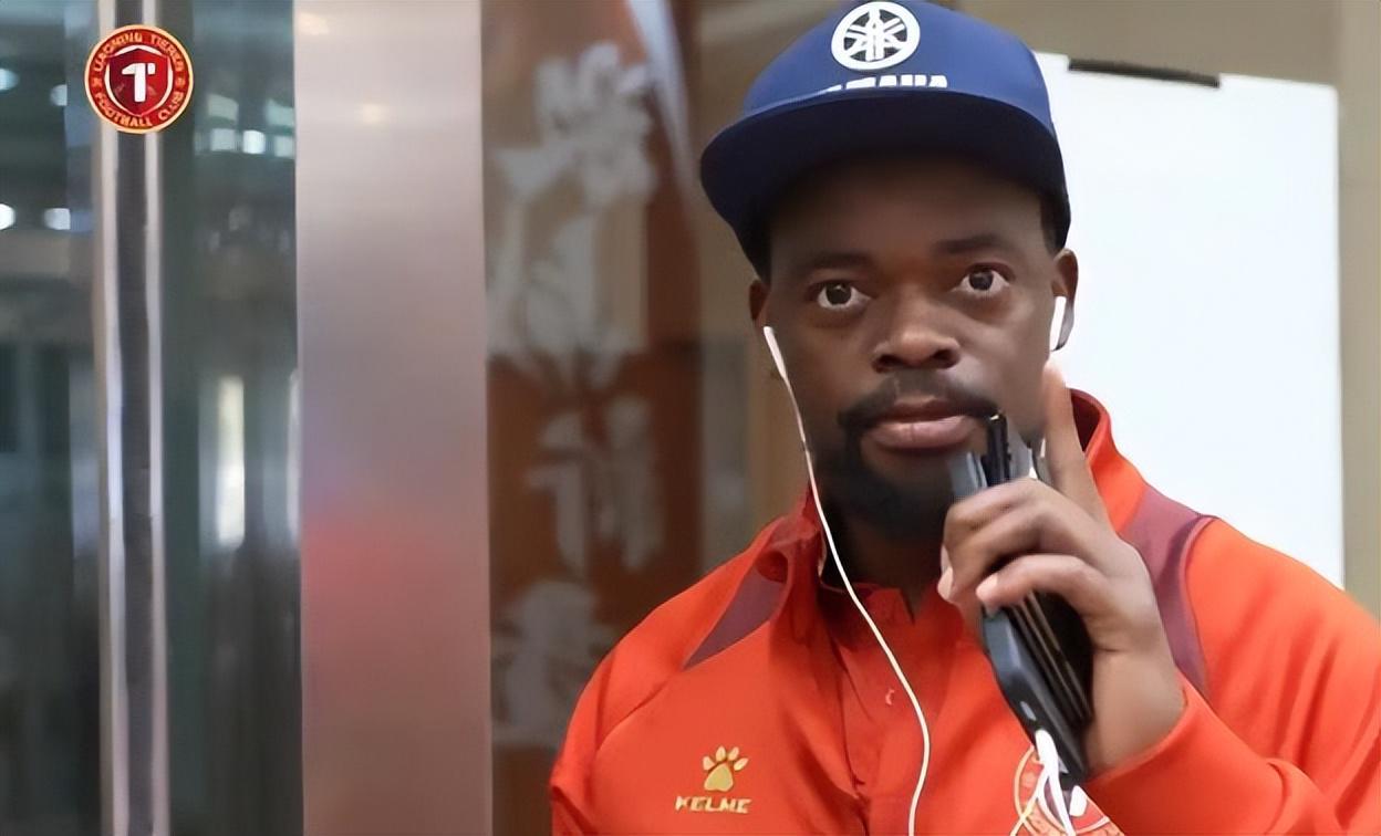 趣体育平台-喜讯！辽宁铁人新外援前锋仅用一场训练课就征服队友，值得期待